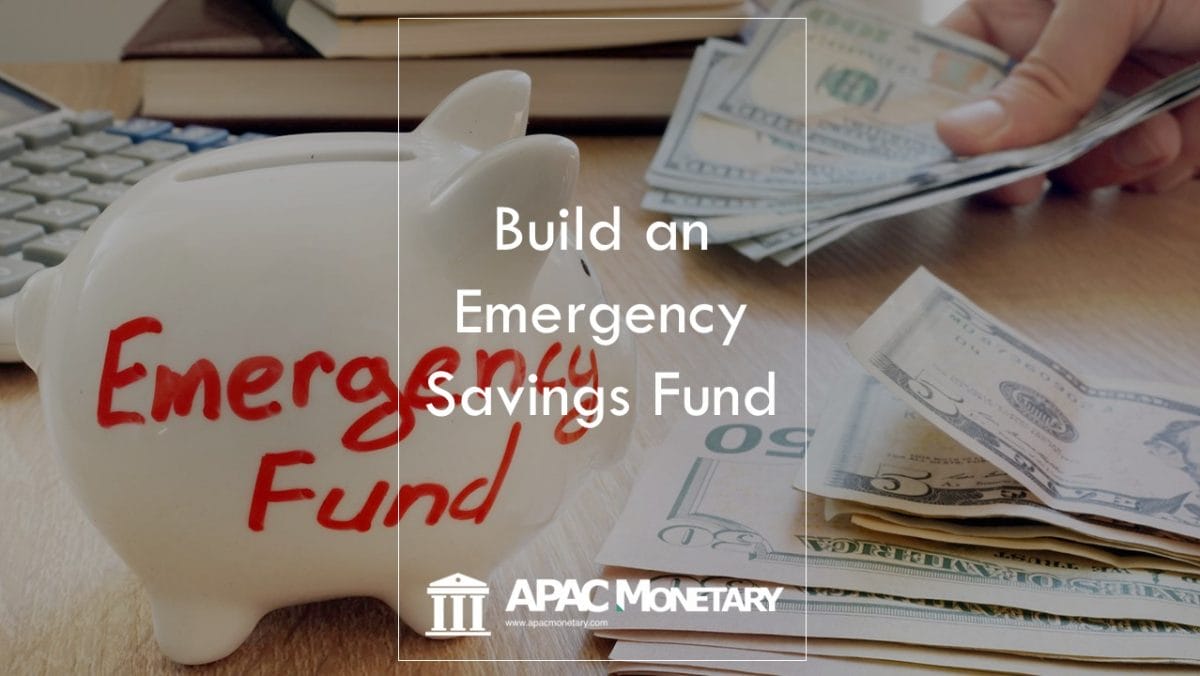 How much money should be saved in an emergency fund?