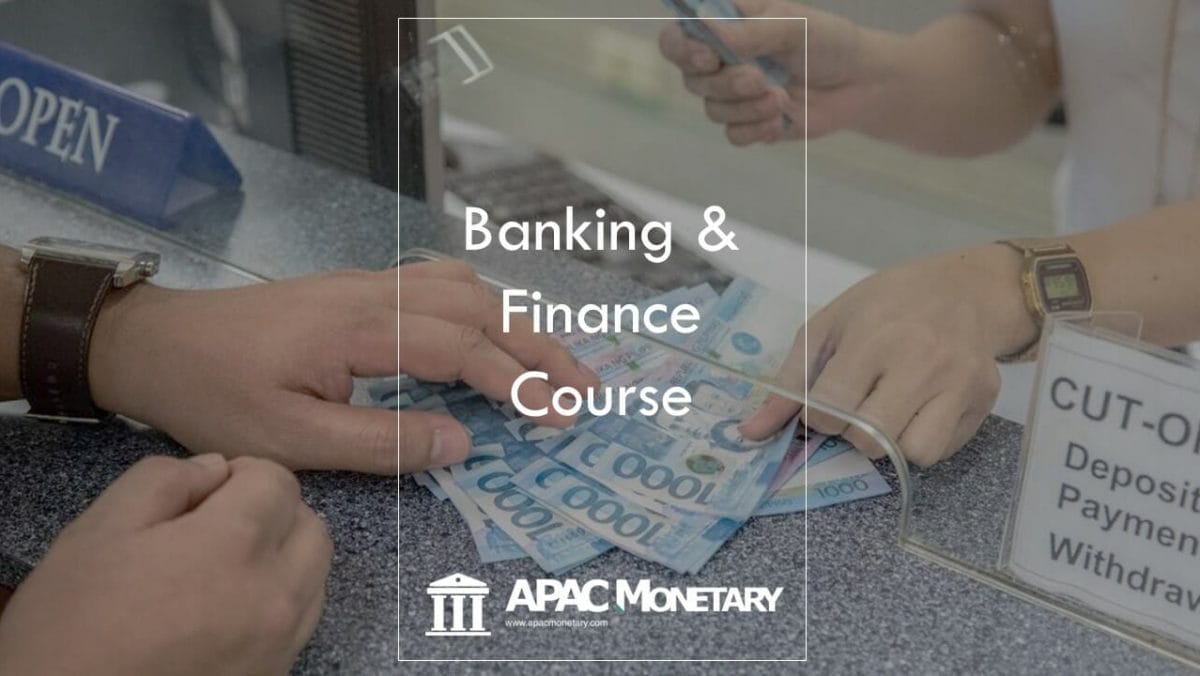 Which degree is best for banking and Finance?